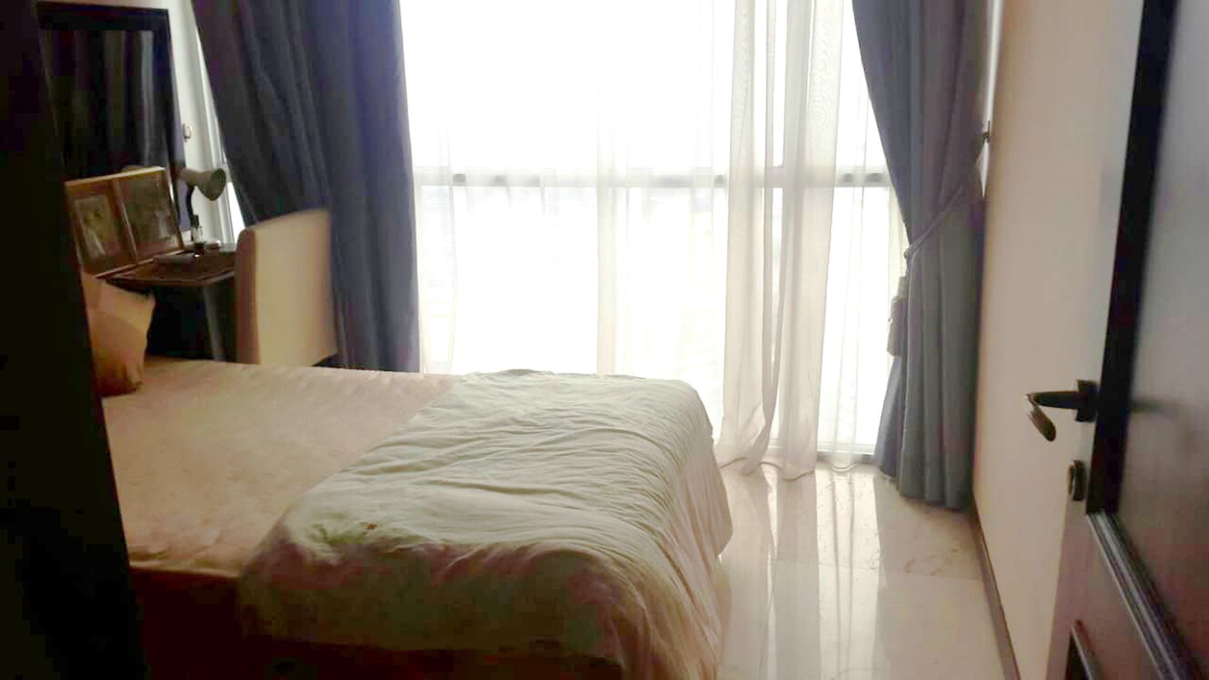 Bellagio Residence  200m2, 3 bedroom besar, city view,  siap huni, Murah  4 milyar 