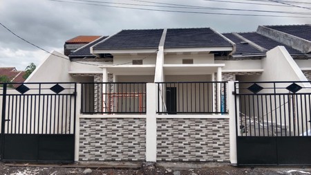 1460. Tambak Medokan Jl Putra Bangsa 5 Surabaya Timur