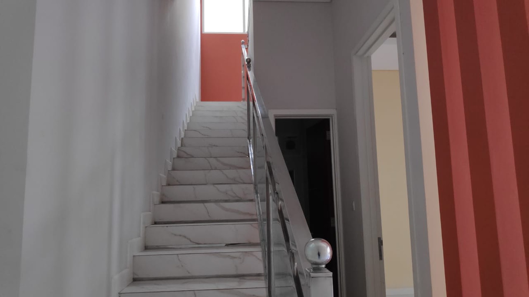 1455. Graha Santoso Surabaya Timur