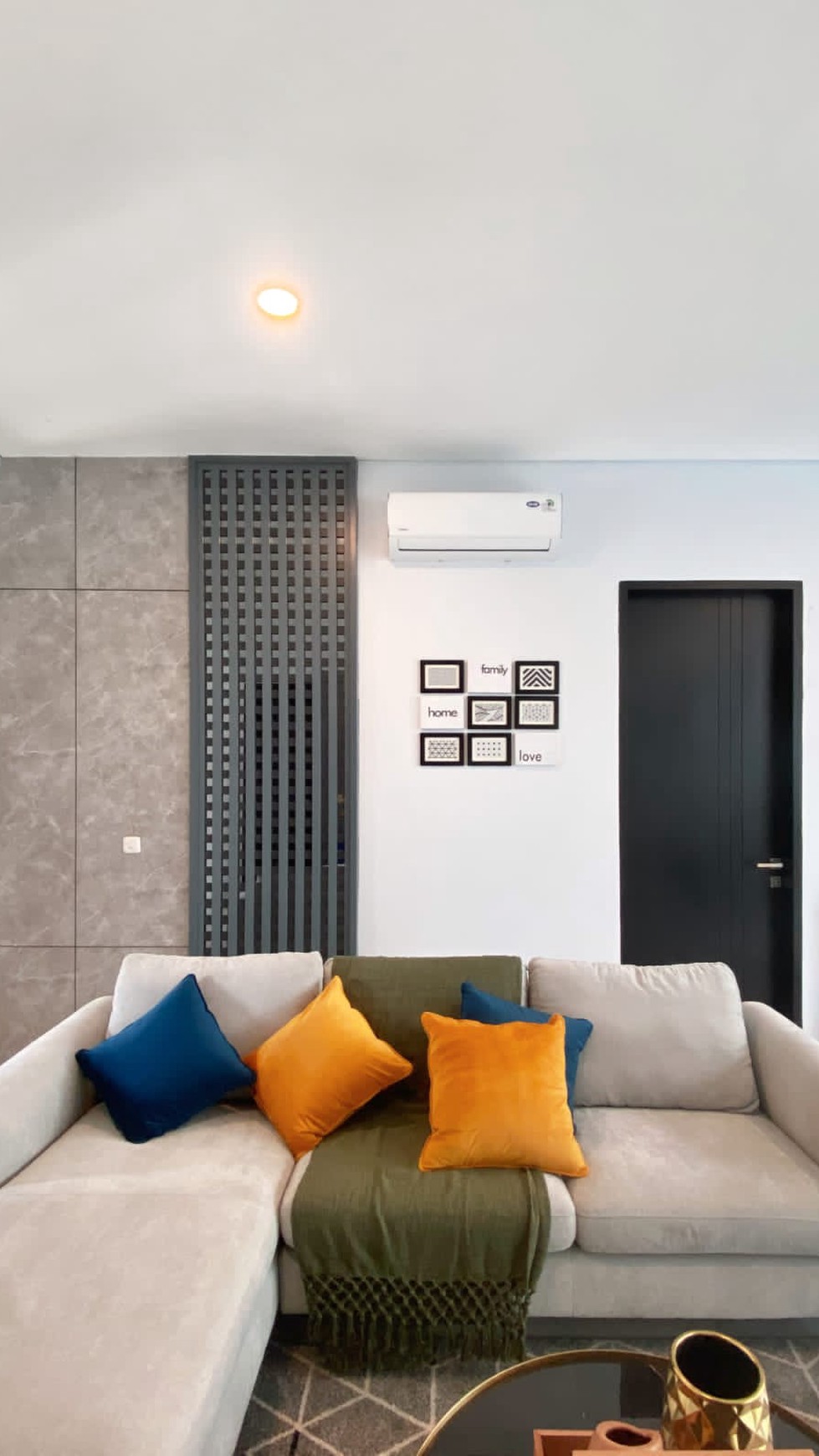 1441. RUMAH MODERN SCANDINAVIAN HOUSE