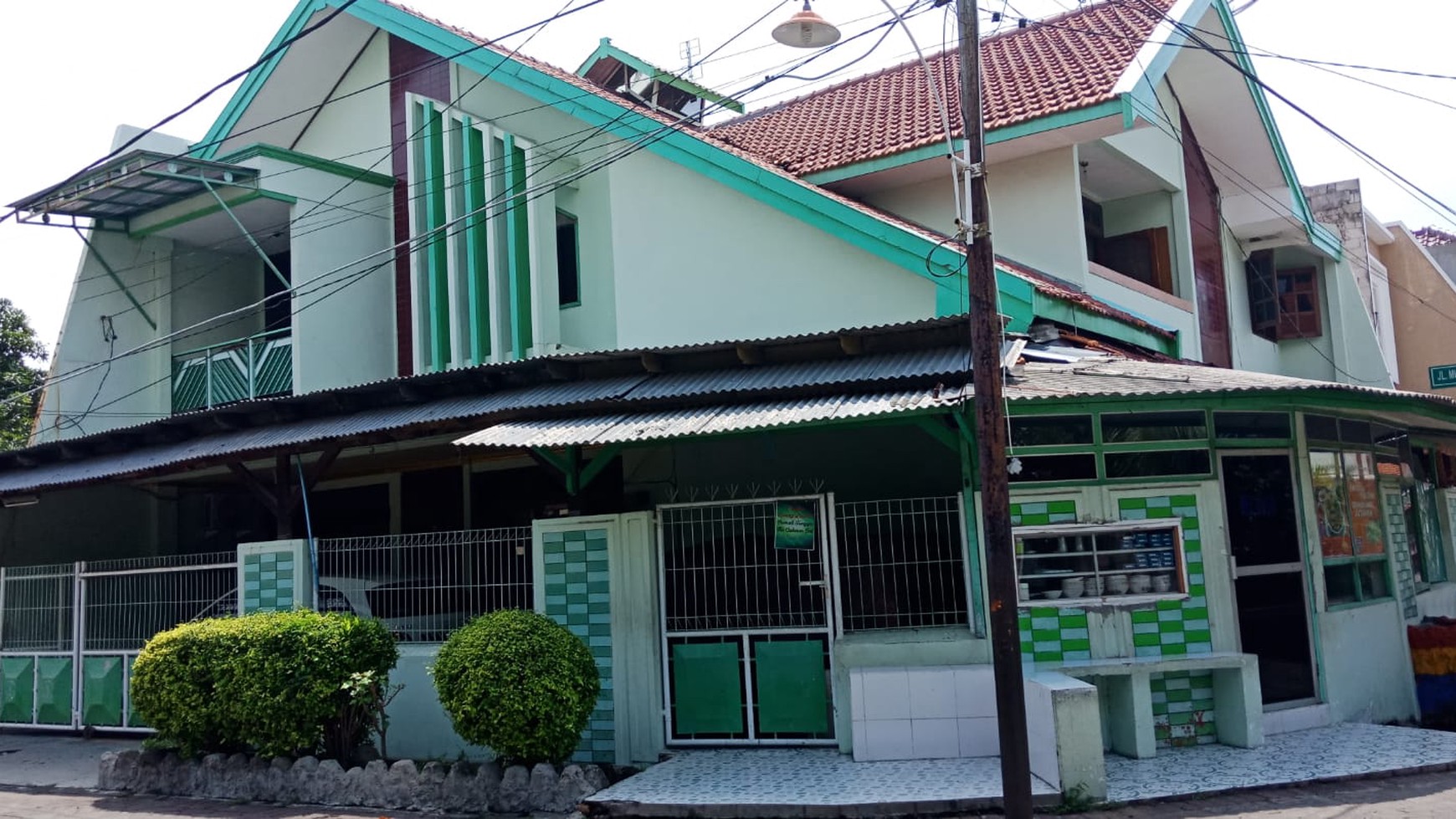 1437. Dijual Rumah Mulyosari Utara