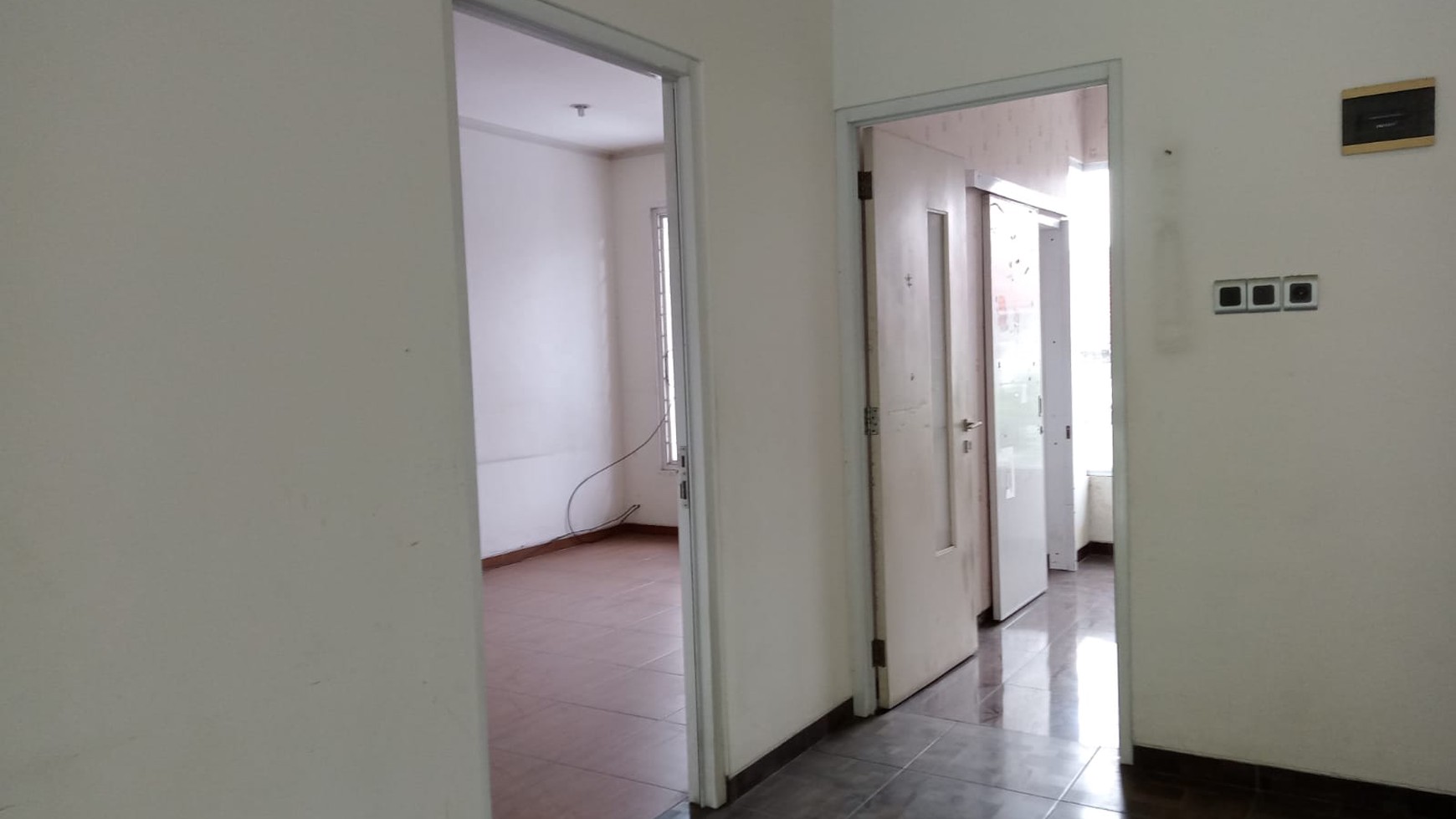 1428. Dijual Rumah Palem Selatan Pondok Tjandra Indah Waru Sidoarjo