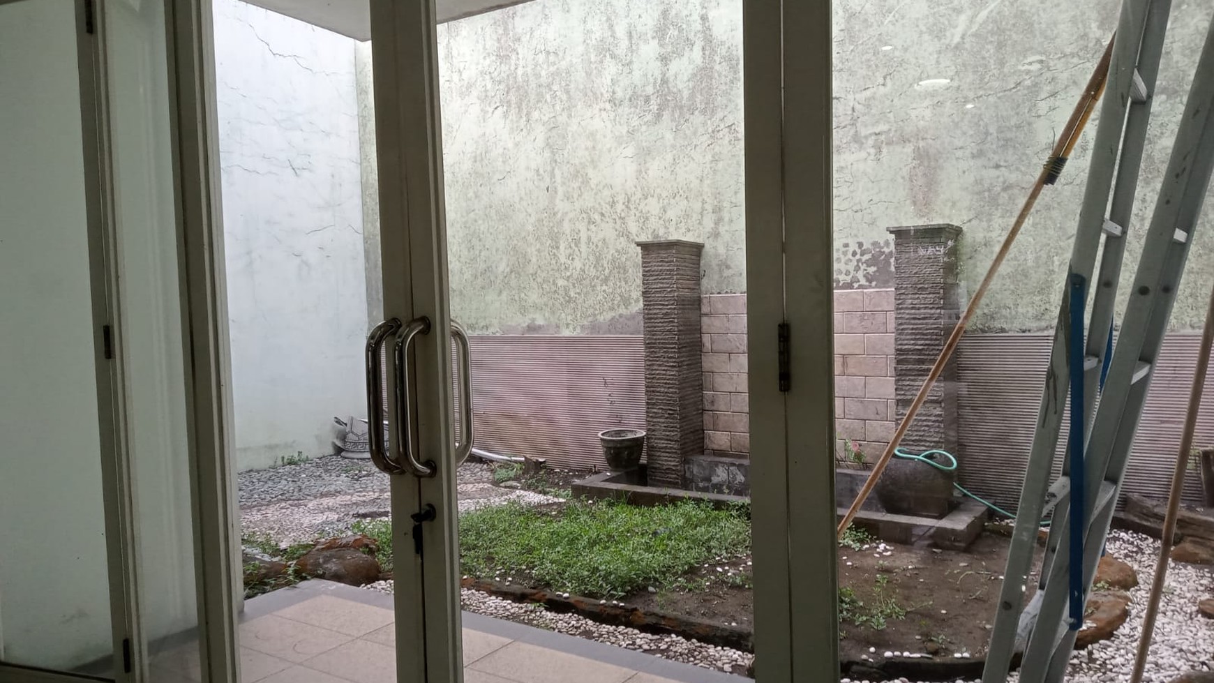 1428. Dijual Rumah Palem Selatan Pondok Tjandra Indah Waru Sidoarjo