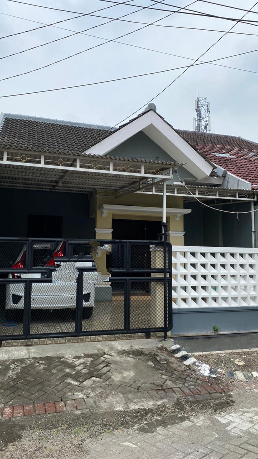 1416. Dijual Rumah Delta Catleya , Grand Delta Sari