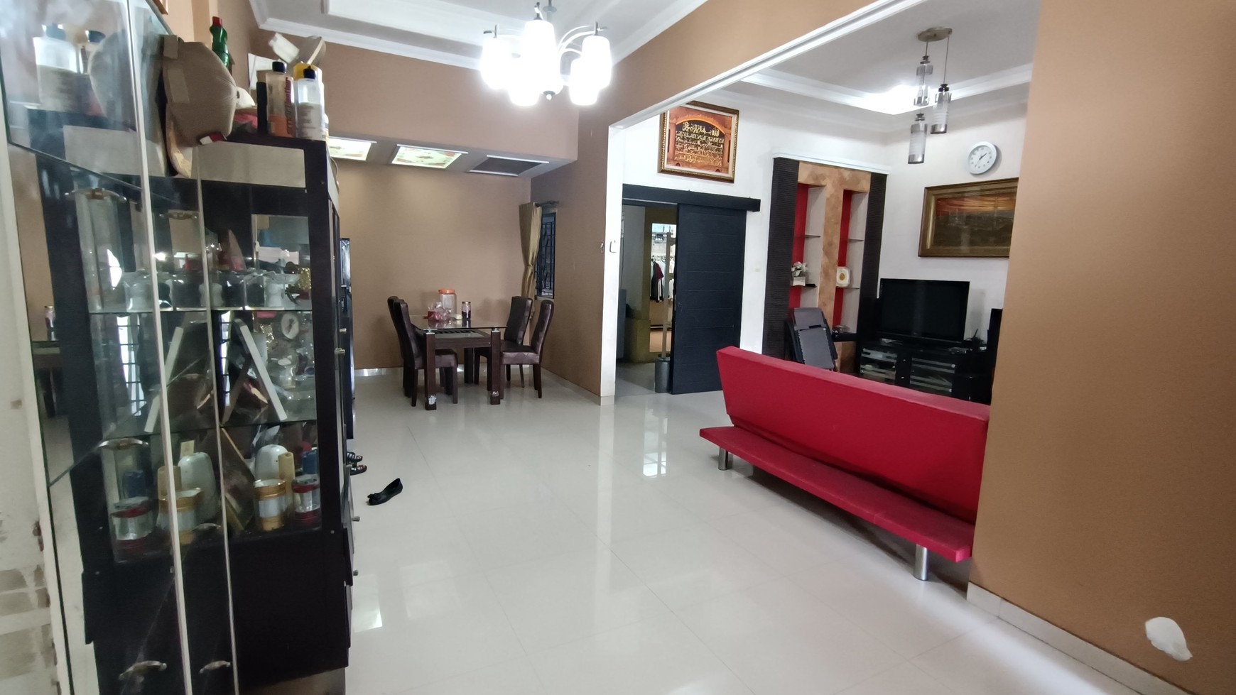 1410. Dijual Rumah Pondok Jati AI Sidoarjo