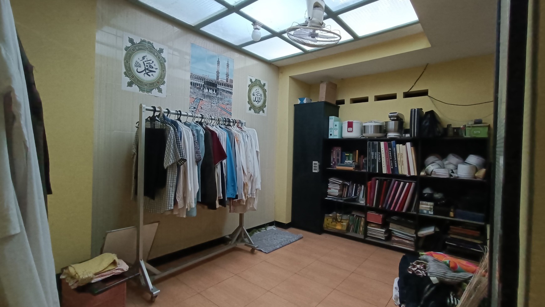 1410. Dijual Rumah Pondok Jati AI Sidoarjo