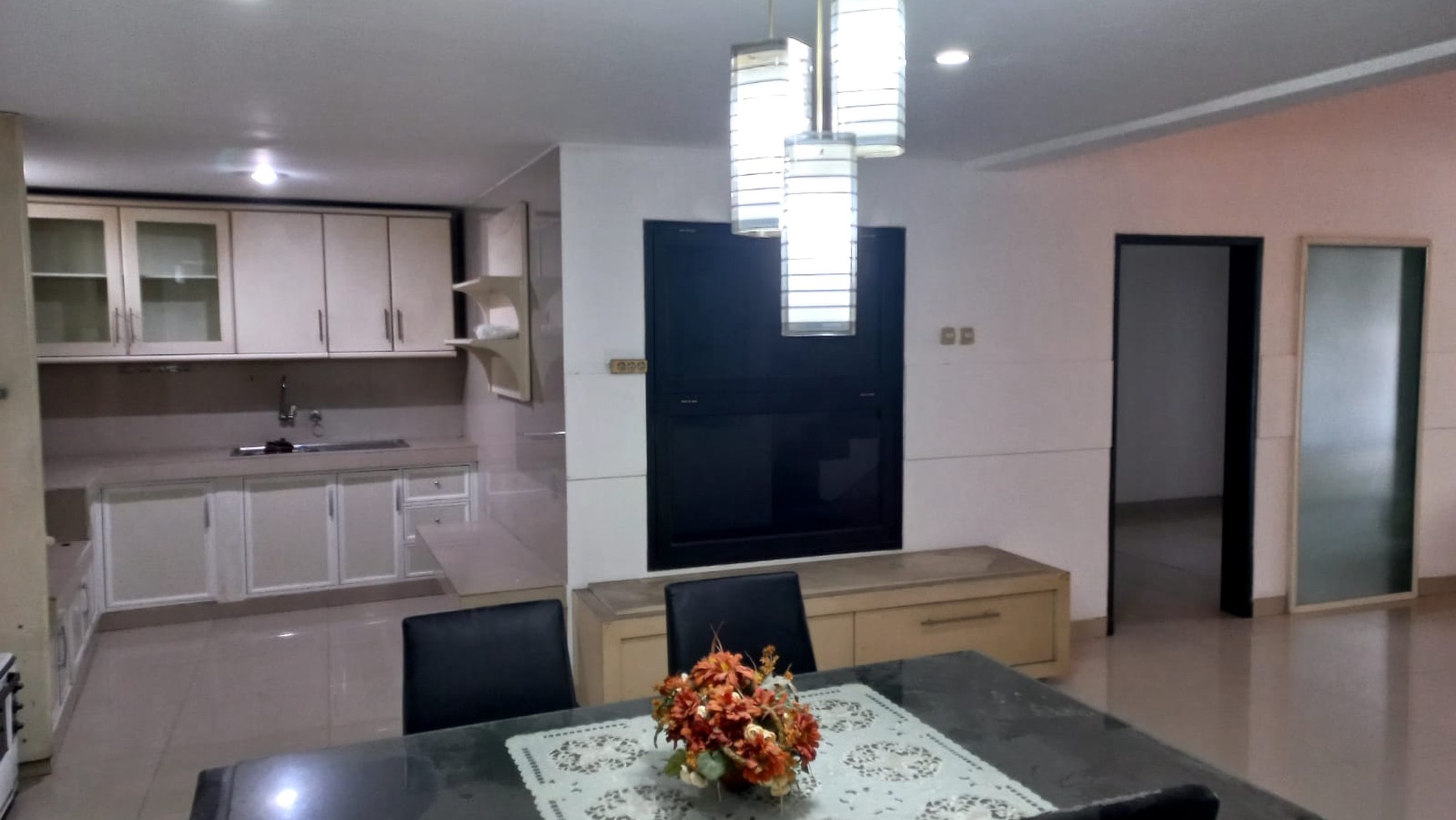 1427. Disewa Rumah Delta Tama , Delta Sari Baru