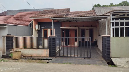 Rumah Dukuh Zamrud Padurenan Mustika Jaya Bekasi