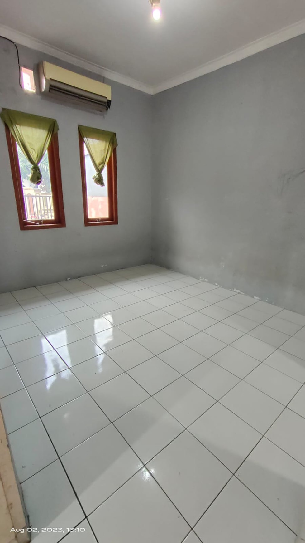 Rumah Dukuh Zamrud Padurenan Mustika Jaya Bekasi