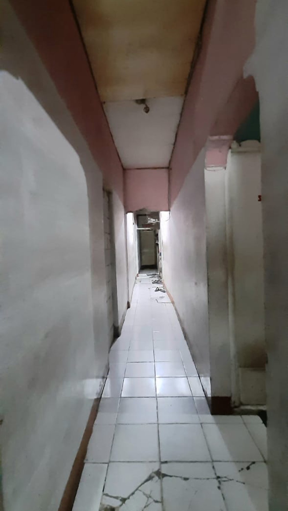 Rumah hitung tanah, untuk usaha di Muhi Pondok Pinang Jaksel.