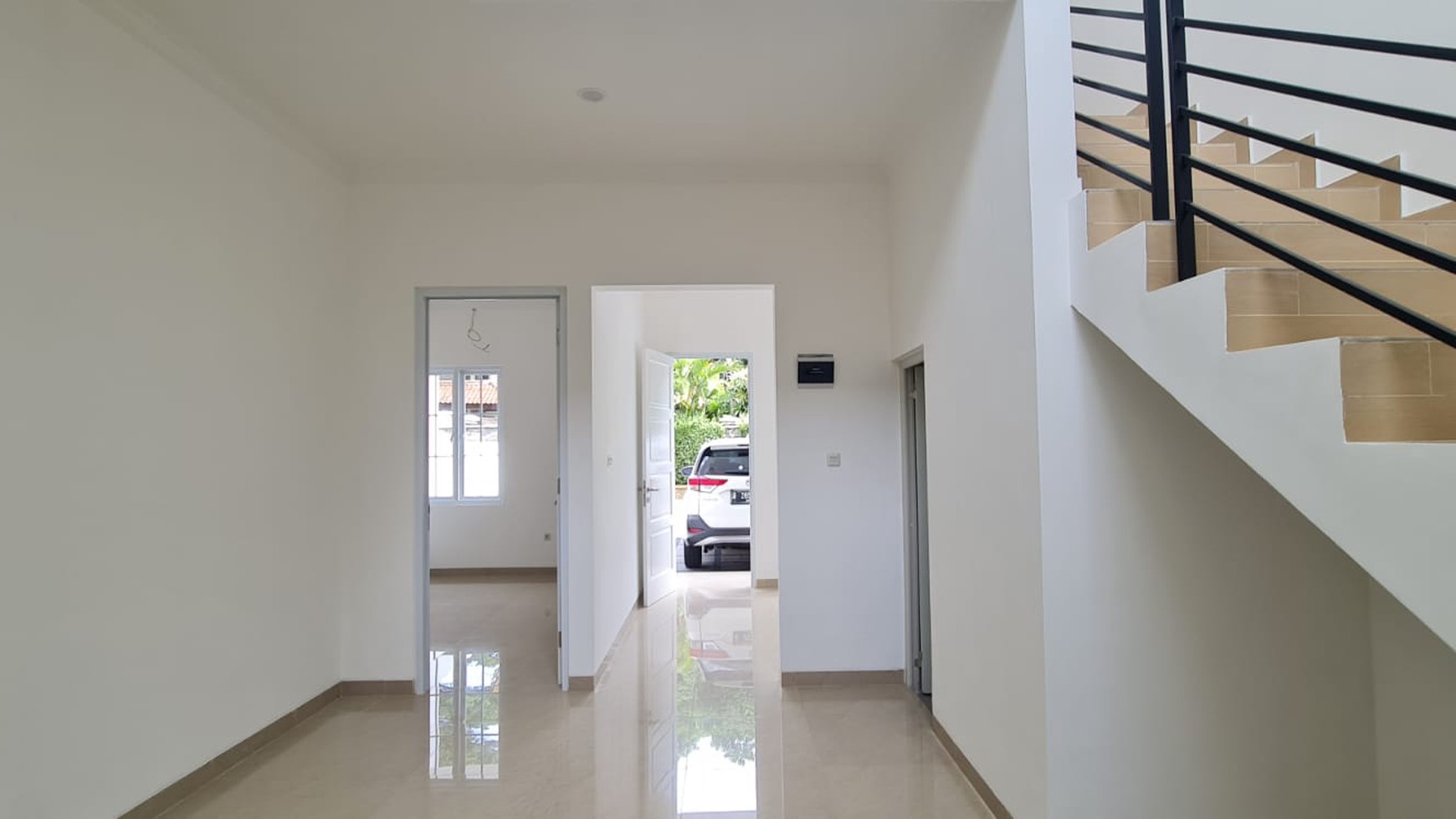 Rumah Bagus Brand New Di Jl Gunung Indah, Lebak Bulus DKI Jakarta