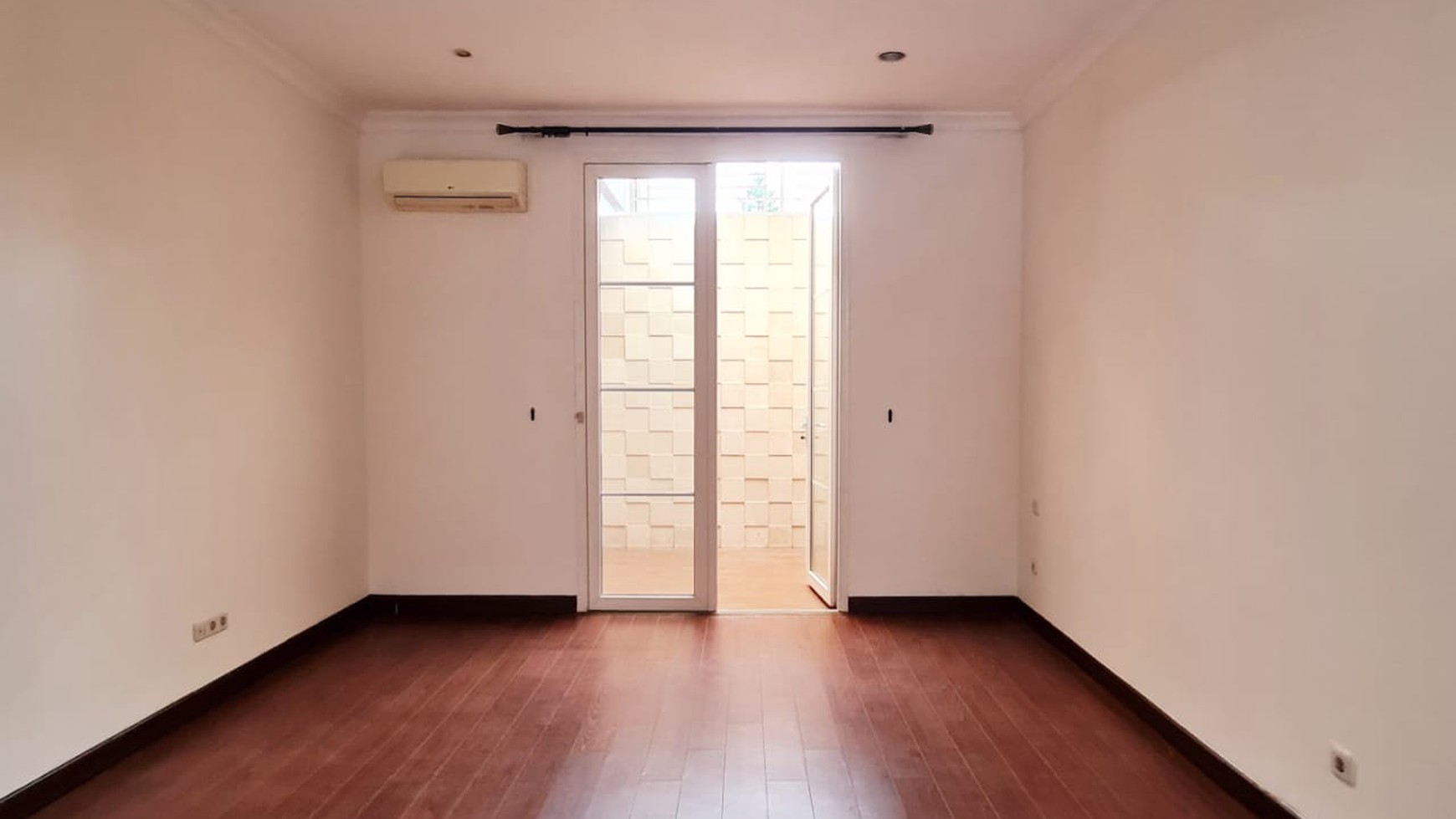 Rumah Bagus Siap Huni di Gedung Pinang Raya, Pondok Indah, Jakarta Selatan 