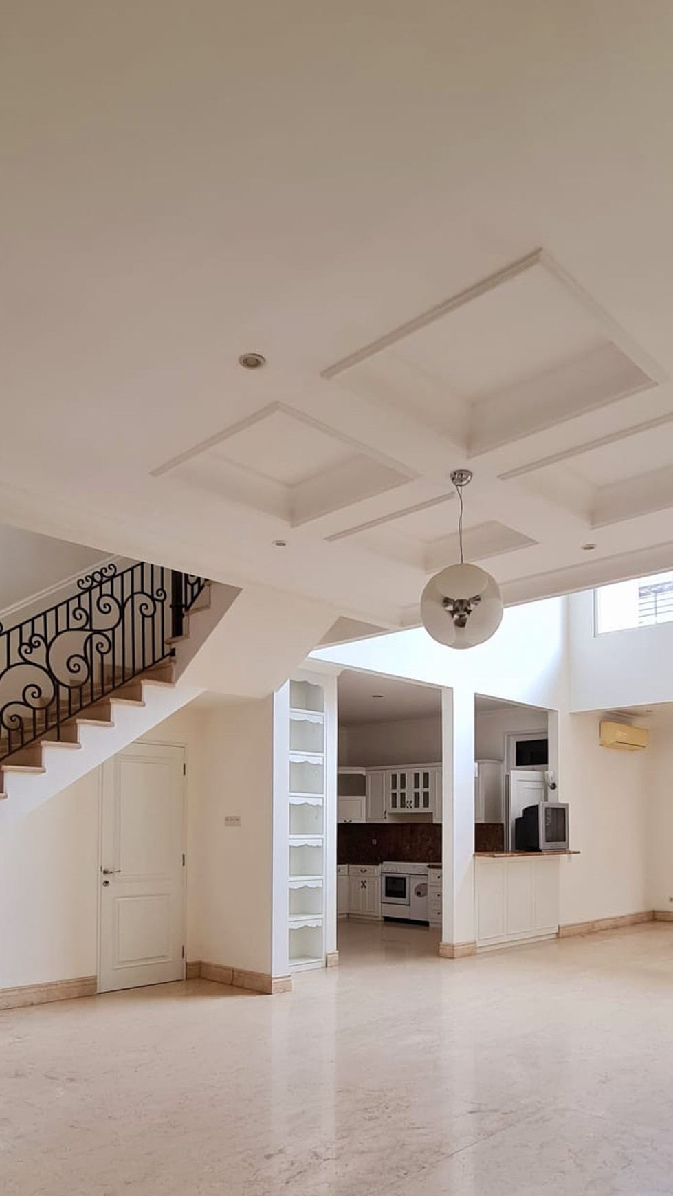 Rumah Bagus Siap Huni di Gedung Pinang Raya, Pondok Indah, Jakarta Selatan 