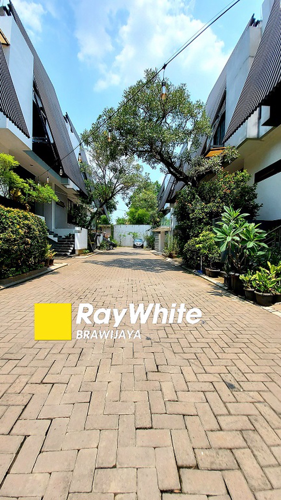 Rumah Di Belva Townhouse, Bangka XI, Dalam Cluster,3 BR