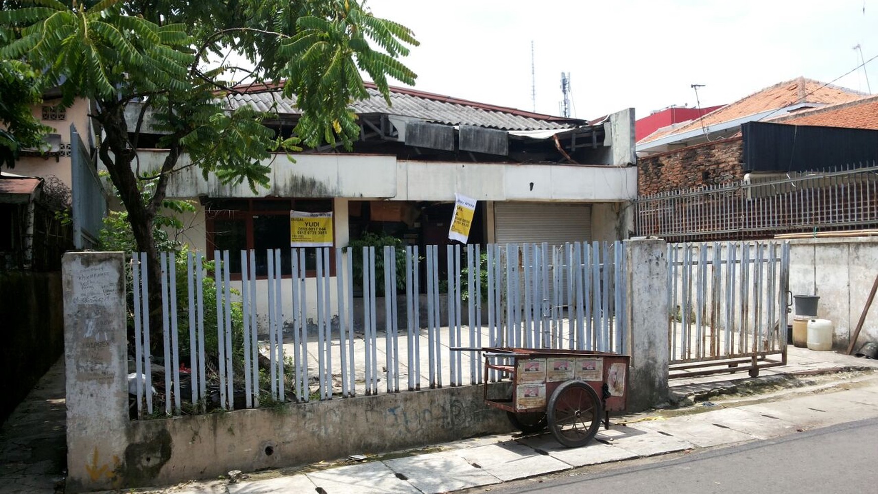 Rumah tua di Kebon Sirih Jakarta Pusat, bisa buat kantor dan tempat usaha...