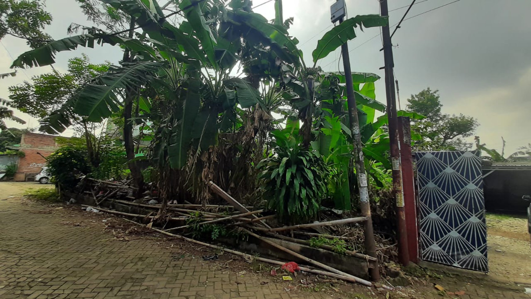 TURUN HARGA! TANAH KAVLING DI DEKAT KOMPLEK DI CIPUTAT