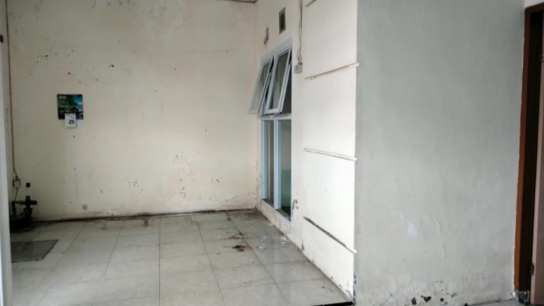 1372. Dijual Rumah Jl Sememi Klakahreko