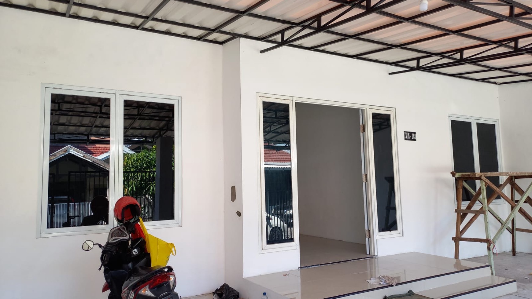 1331. Dijual Rumah  Nanas , Pondok Candra Waru Sidoarjo