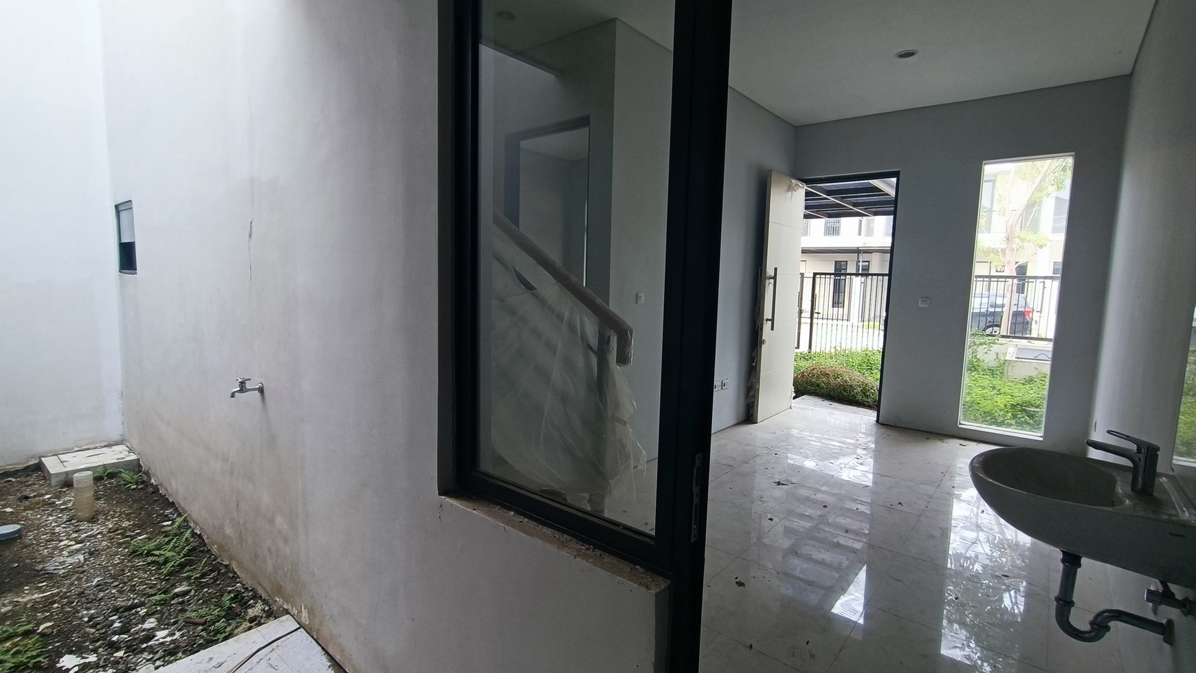 1307. Disewa Rumah Delima Selatan V (Opal) Pondok Tjandra Indah Waru Sidoarjo