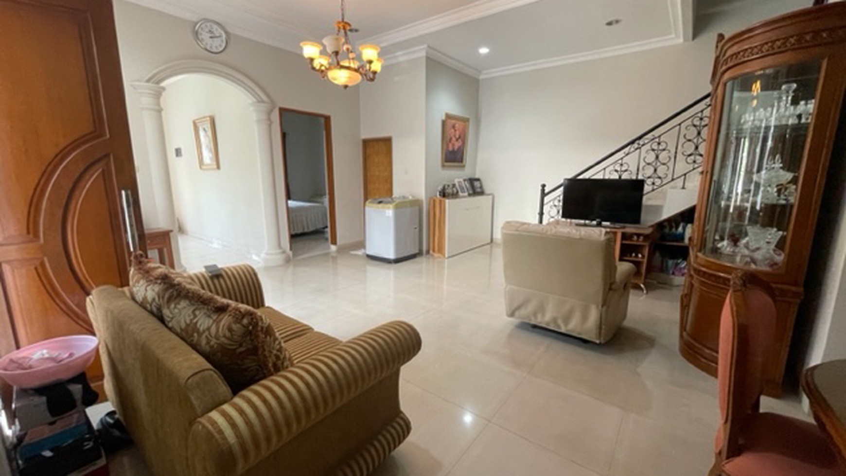 Rumah Hoek Villa Danau Indah, Perumahan Sunter Hijau Luas 10x16m2