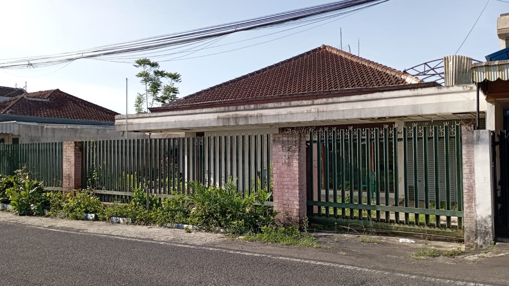 1399. Dijual Rumah Hitung Tanah Candi Agung I (tembus Candi Agung II) Malang