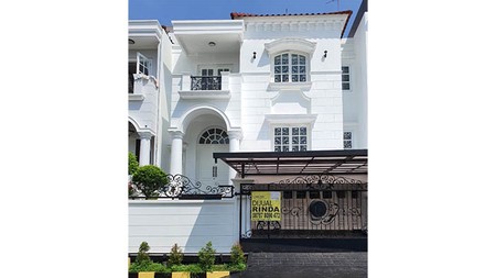 Rumah Mitra Gading Villa, Kelapa Gading Luas 10x18m2