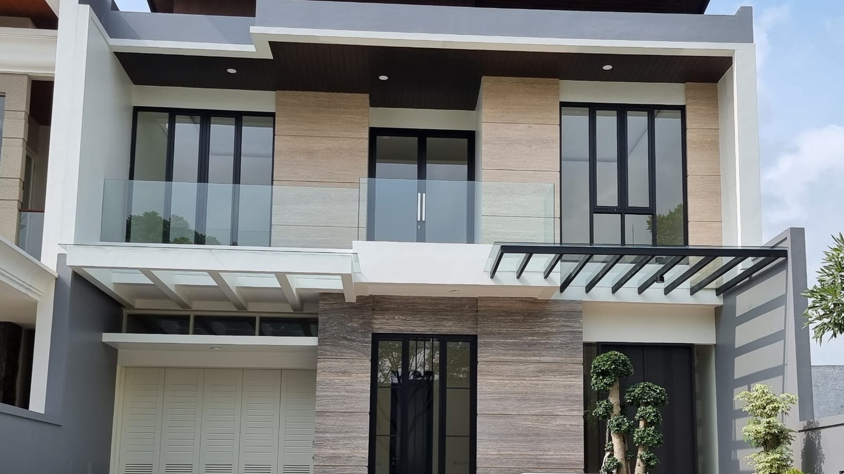 Rumah Baru Villa Taman Telaga Citraland Surabaya NEW PRemium GROHE KOHLER Sanitary TerDEPAN Dekat GWalk Citraland