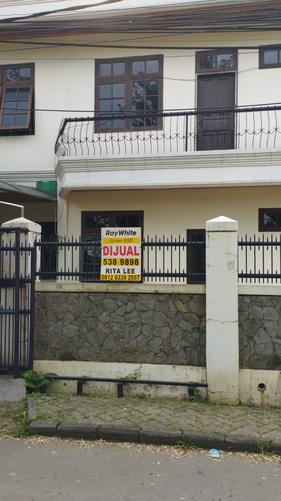 Dijual Cepat Rumah Hook Strategis, Bisa Untuk Usaha, SHM, Griya Asri Serpong Tangerang Banten