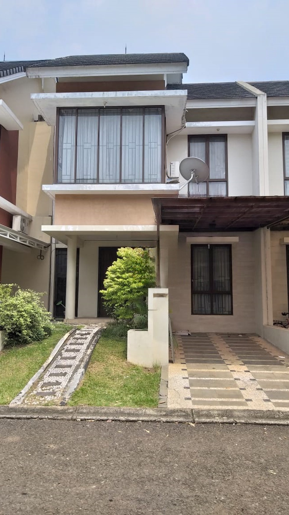 Rumah Minimalis Bagus Siap Huni di Discovery Cielo, Bintaro Jaya Sektor 9, Tangerang Selatan