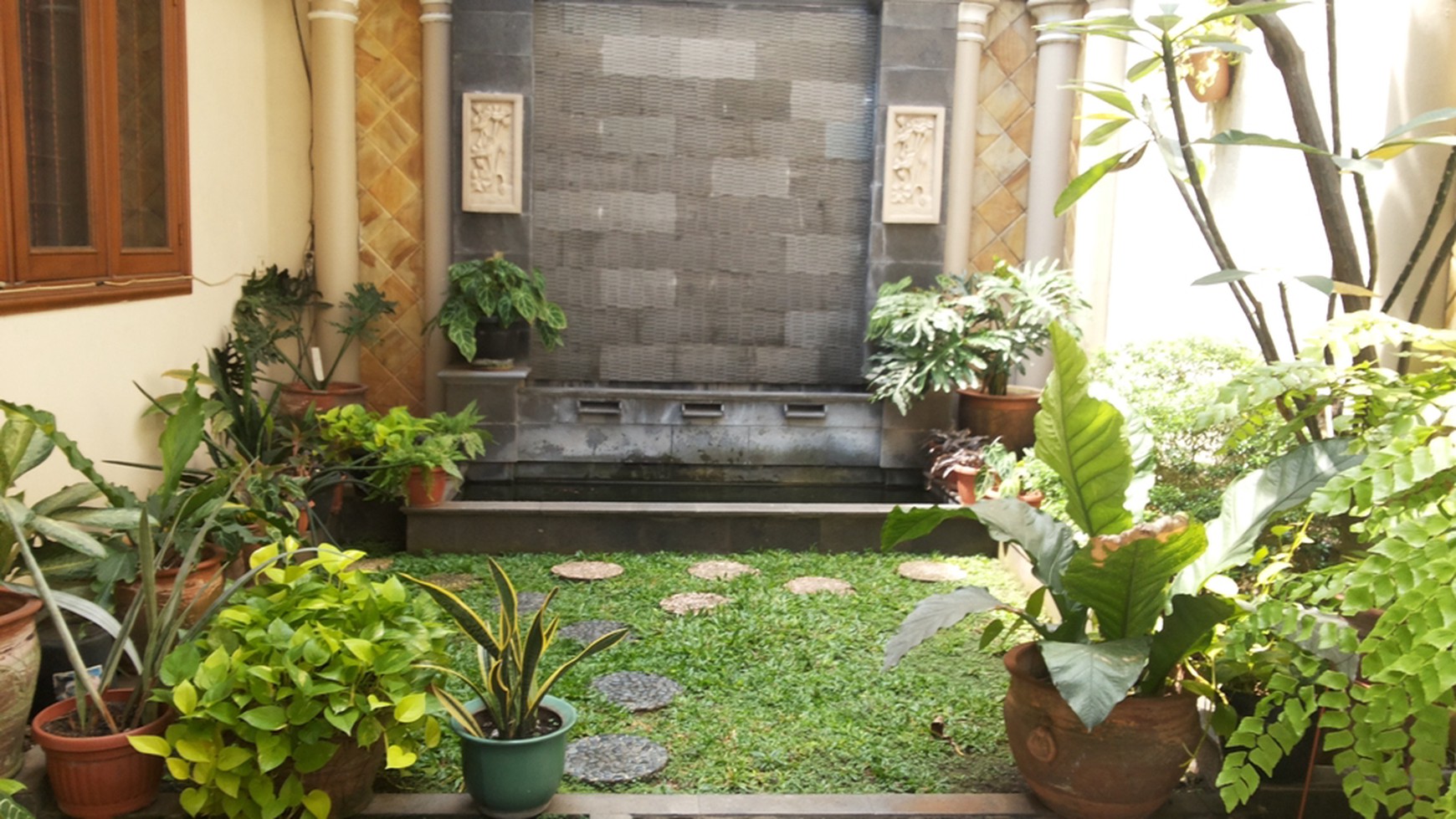 Rumah Bagus Diarea Cluster Eklusif Di Area JL Hidup Baru Jak-Sel