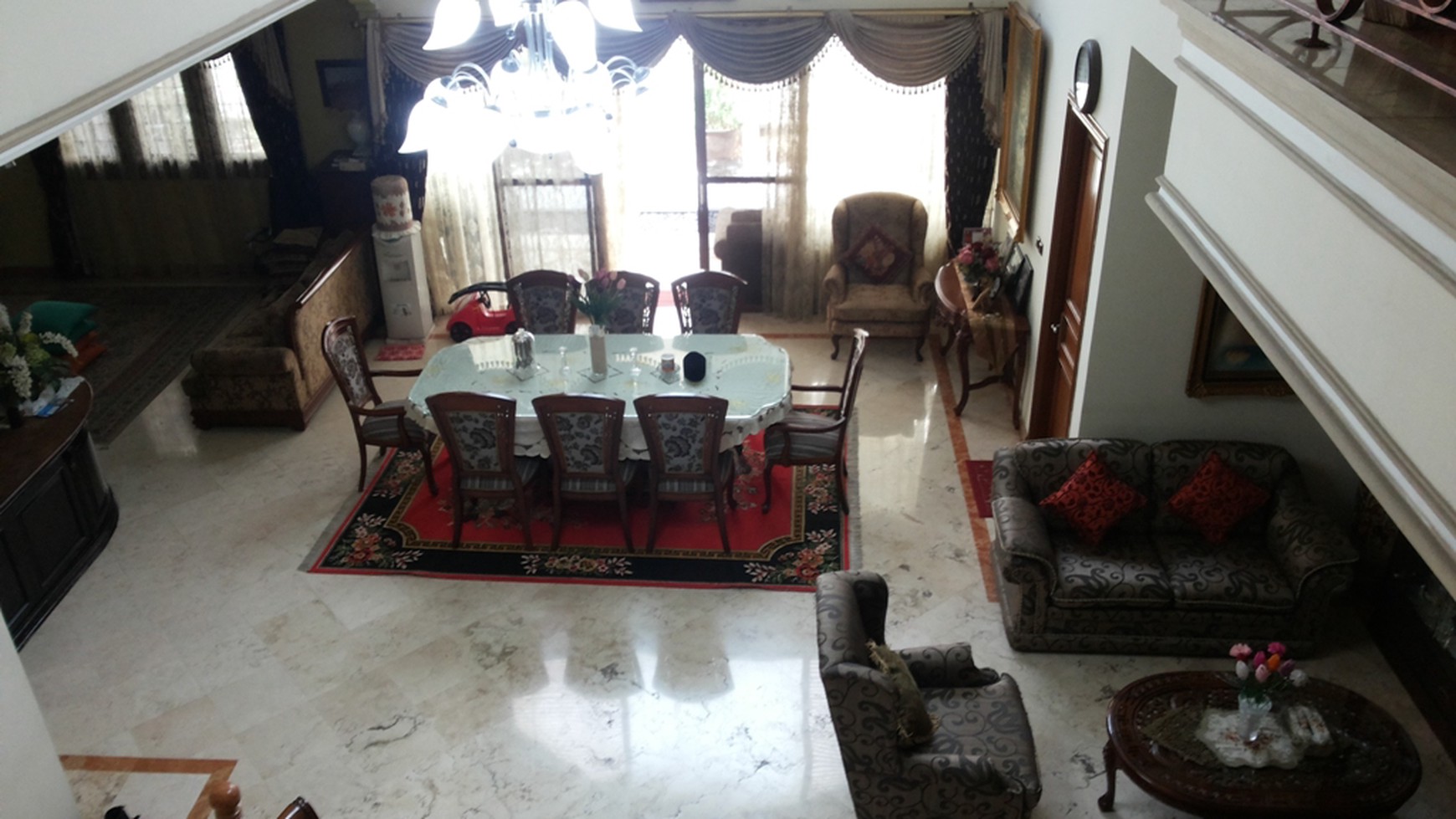 Rumah Bagus Diarea Cluster Eklusif Di Area JL Hidup Baru Jak-Sel