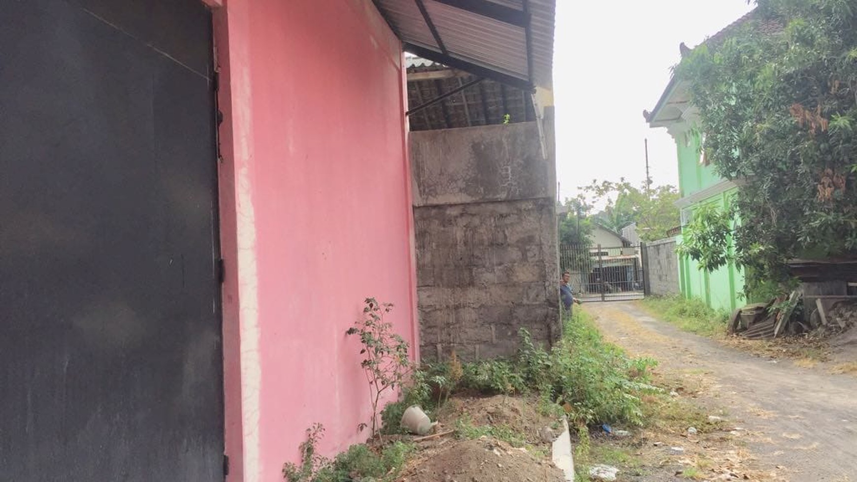 3 UNIT GUDANG DISEWAKAN / DIJUAL DI JL. RETNO DUMILAH, YOGYAKARTA