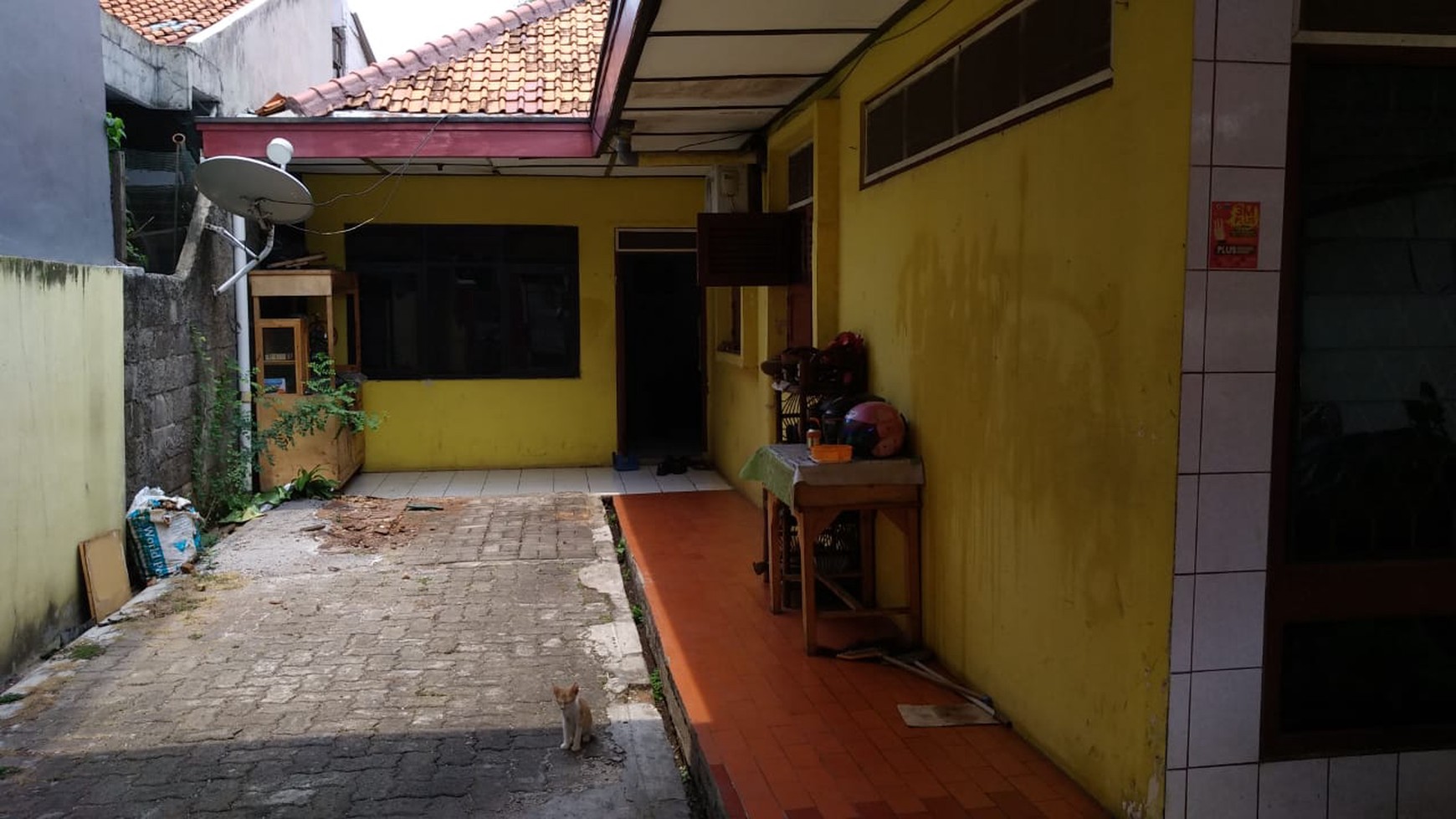 DiJual Rumah Tua Murah Cipinang Muara - Jatinegara