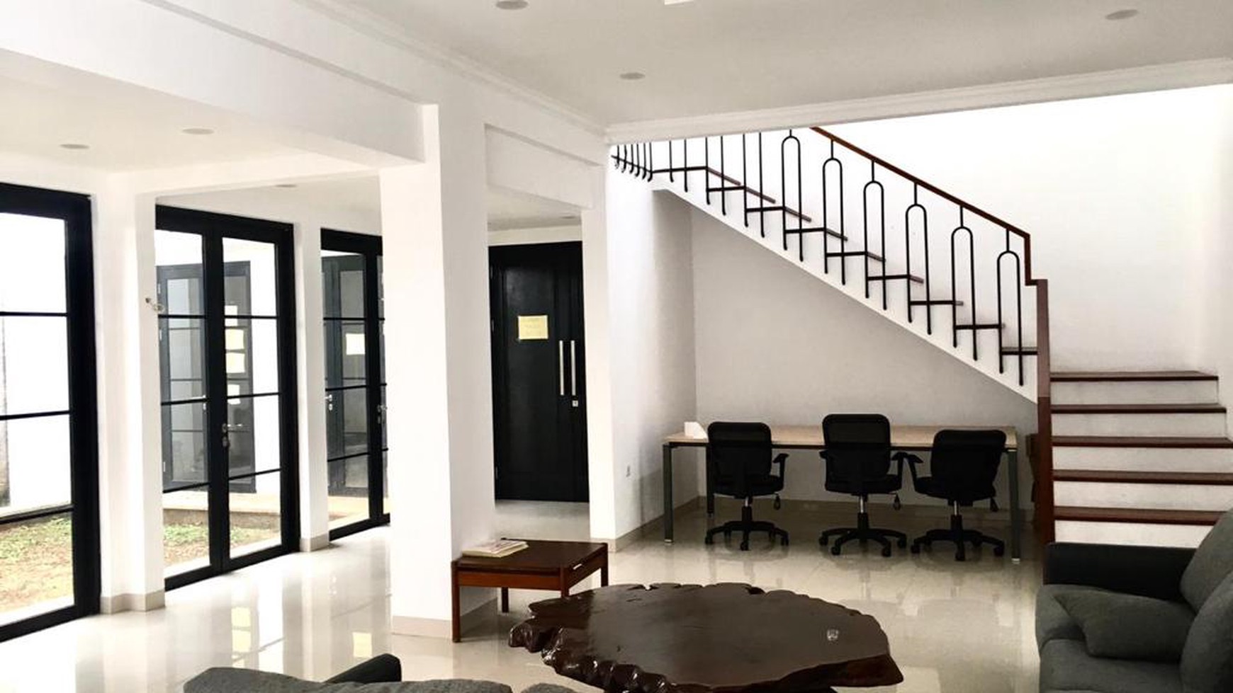 Nice and Strategic house and Location near at SCBD. Suitable For Residensial and Office