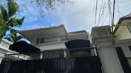 Dijual Rumah Bagus Cocok buat Wisma di Menteng