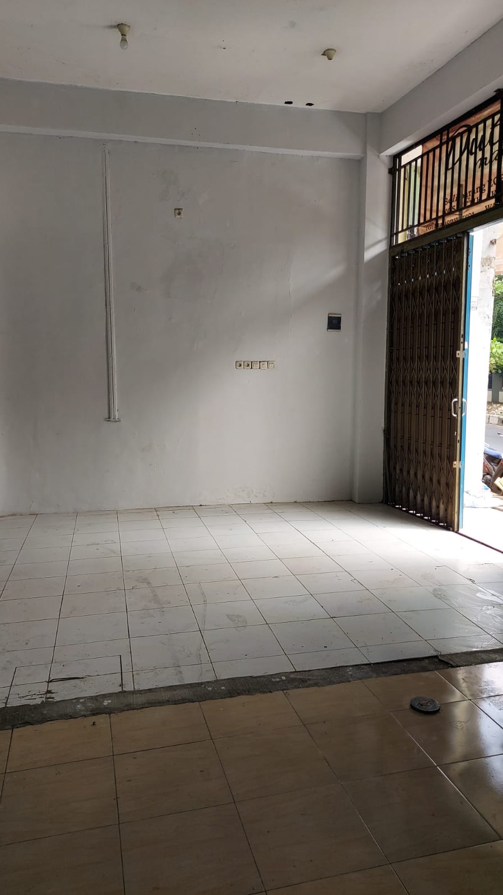 1284. Dijual Ruko Nol  jalan raya Jl. Penjaringan Timur, Rungkut Surabaya Timur 