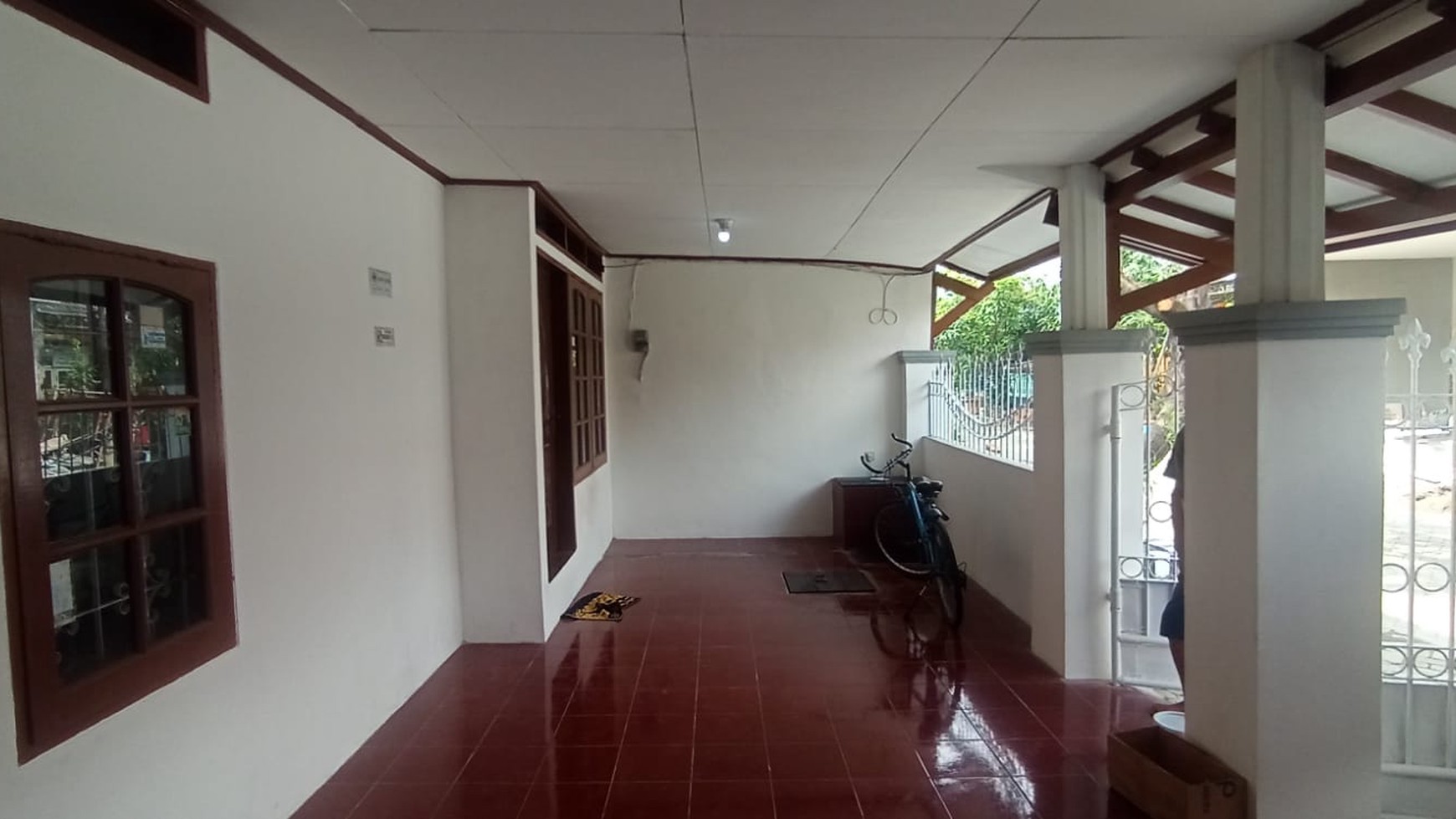 1276. Dijual Rumah Pandugo Baru, Rungkut Surabaya Timur 