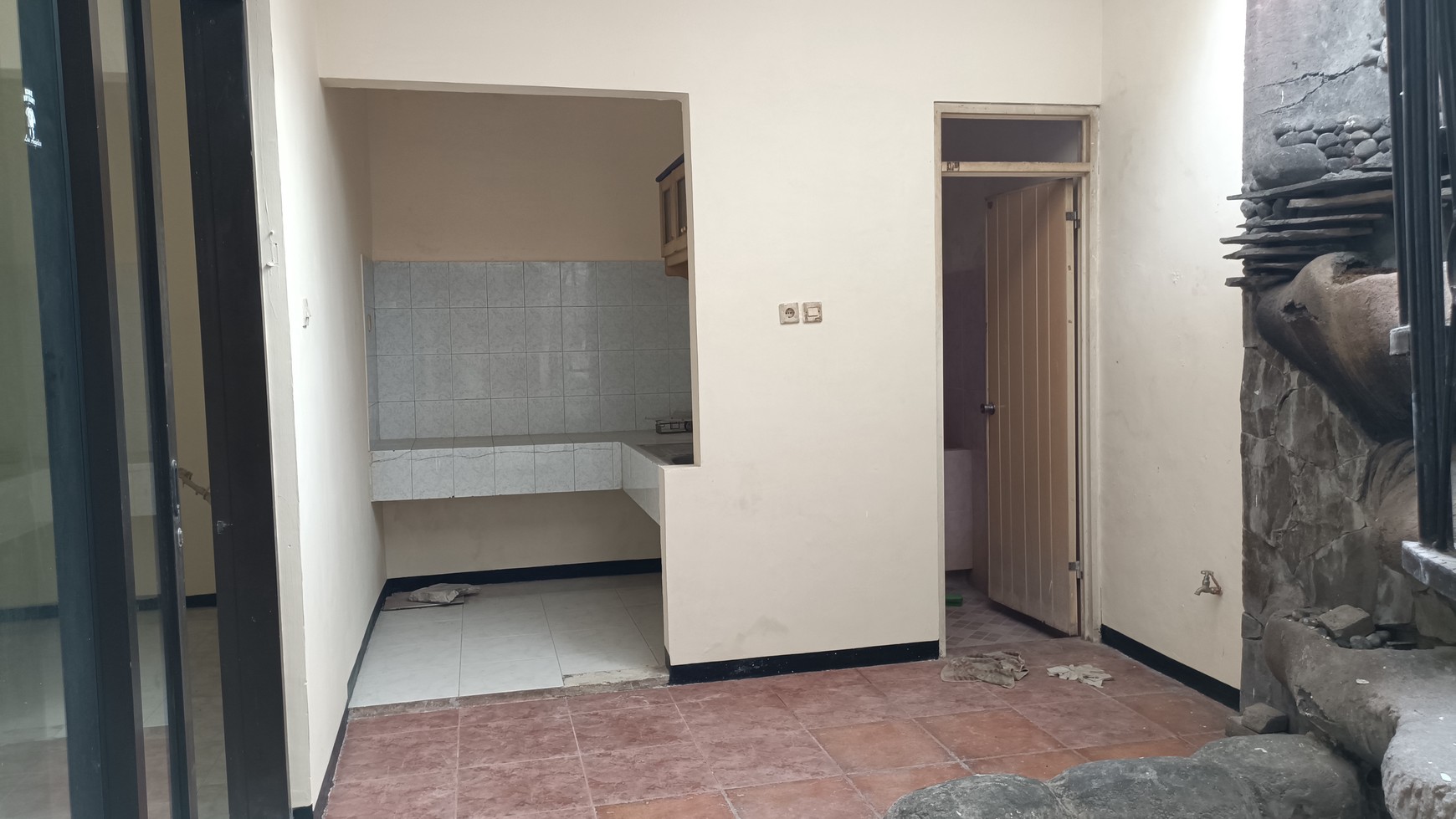 1248. Dijual Rumah Baruk Utara Surabaya Timur