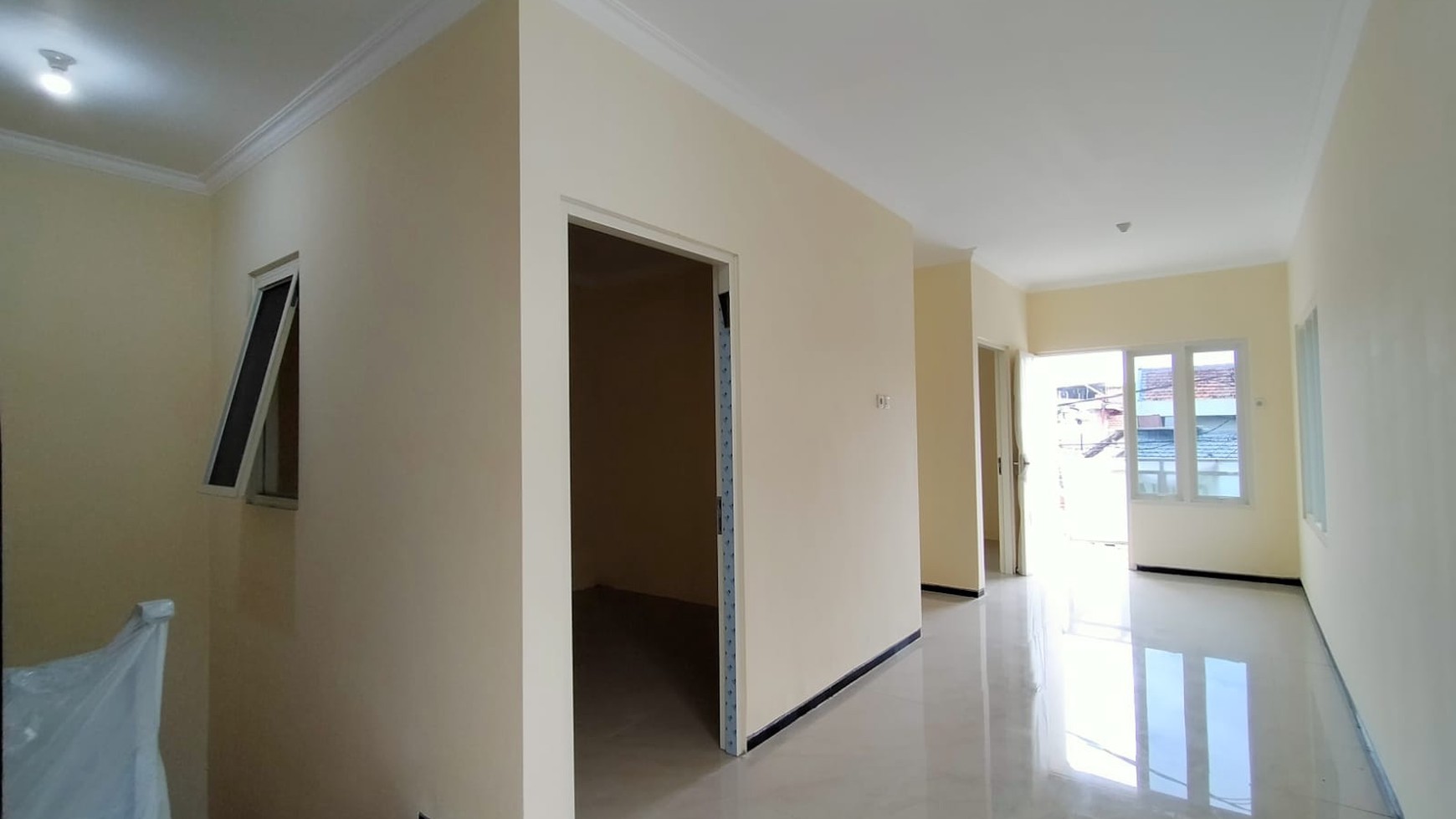 1246. Dijual Rumah Lebak Jaya Surabaya Timur