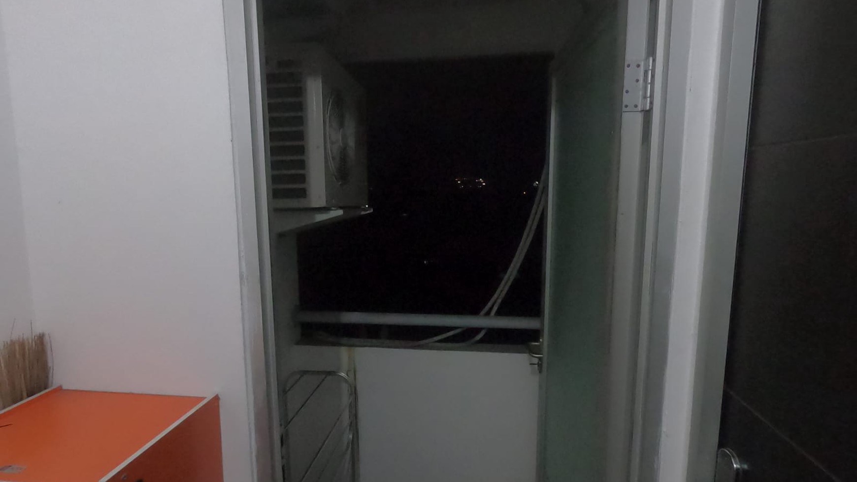 1244. Apartemen Menara Rungkut Tower B 