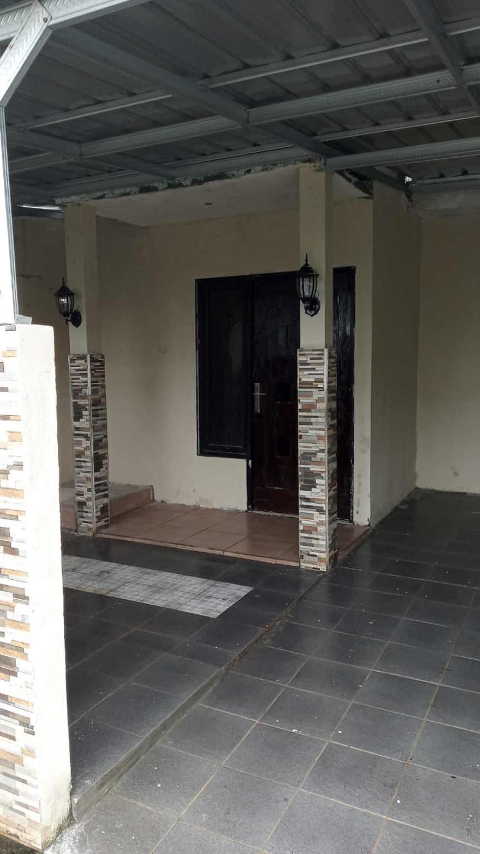 1234. Dijual Rumah di Perum Graha Pratama, Lakarsantri