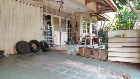 Rumah di jual :
Cocok buat rumah usaha kost2an strategies
Kelapa Hijau, Kelapa Gading 
Luas 20m x20m