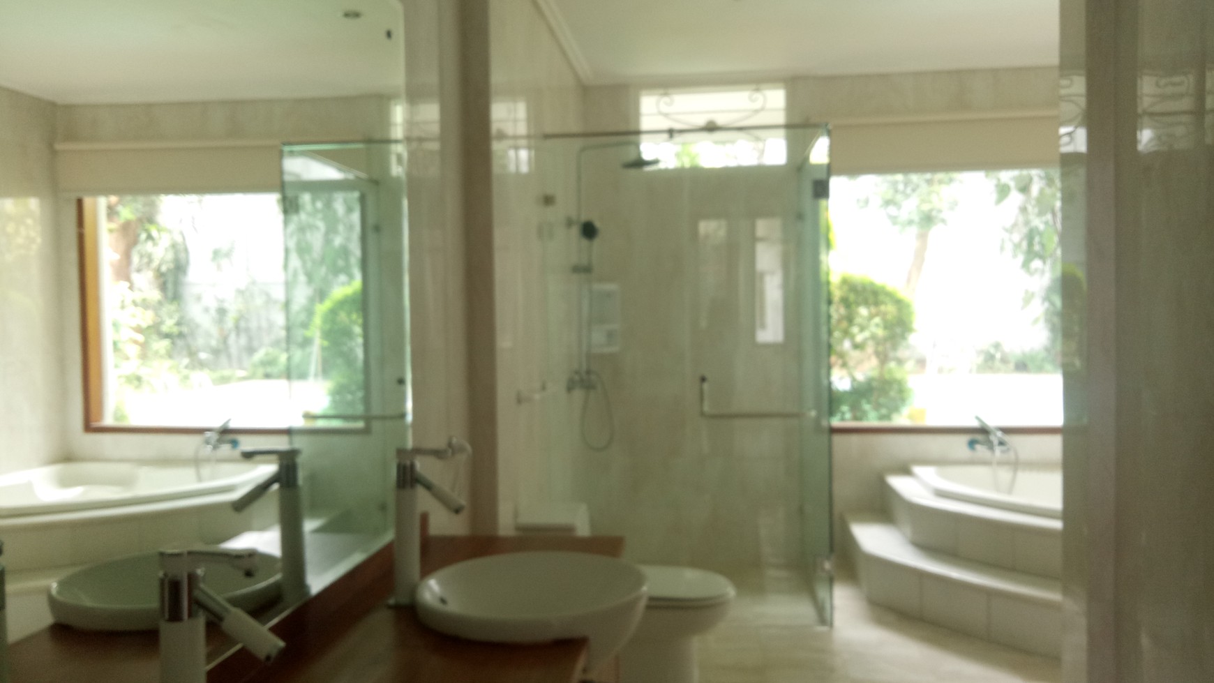 Luxury house in Kemang area ready for rent