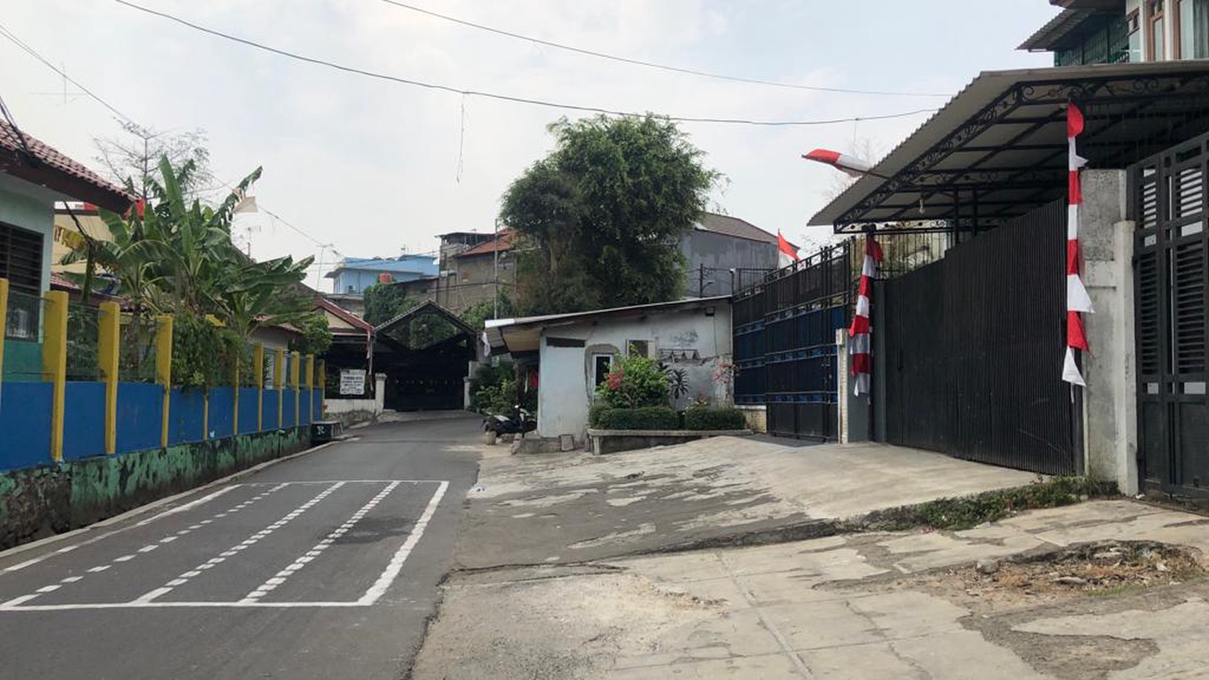 Rumah Tinggal di Jl. SD Cipulir , Kebayoran Lama - Jakarta Selatan 