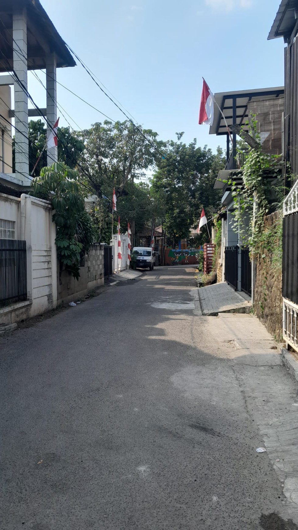 Kavling badan kecil Perbatasan kebayoran Lama & kebon jeruk, Jakarta barat