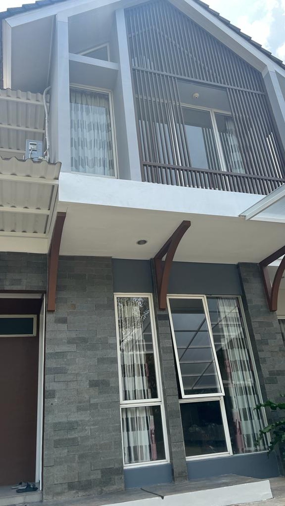 Rumah rapi siap huni di Avani