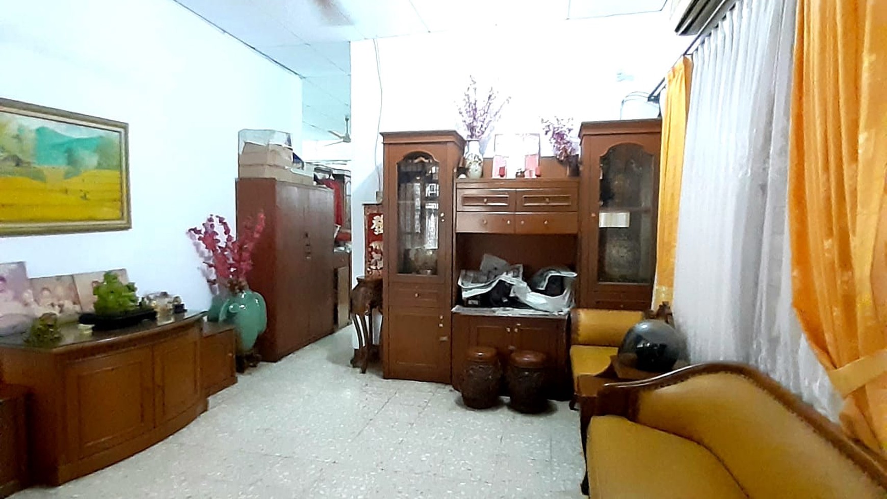 Rumah Komersial Pinggir Jalan Raya Kebayoran Lama, 276m Harga 300Jt/thn nego #WW