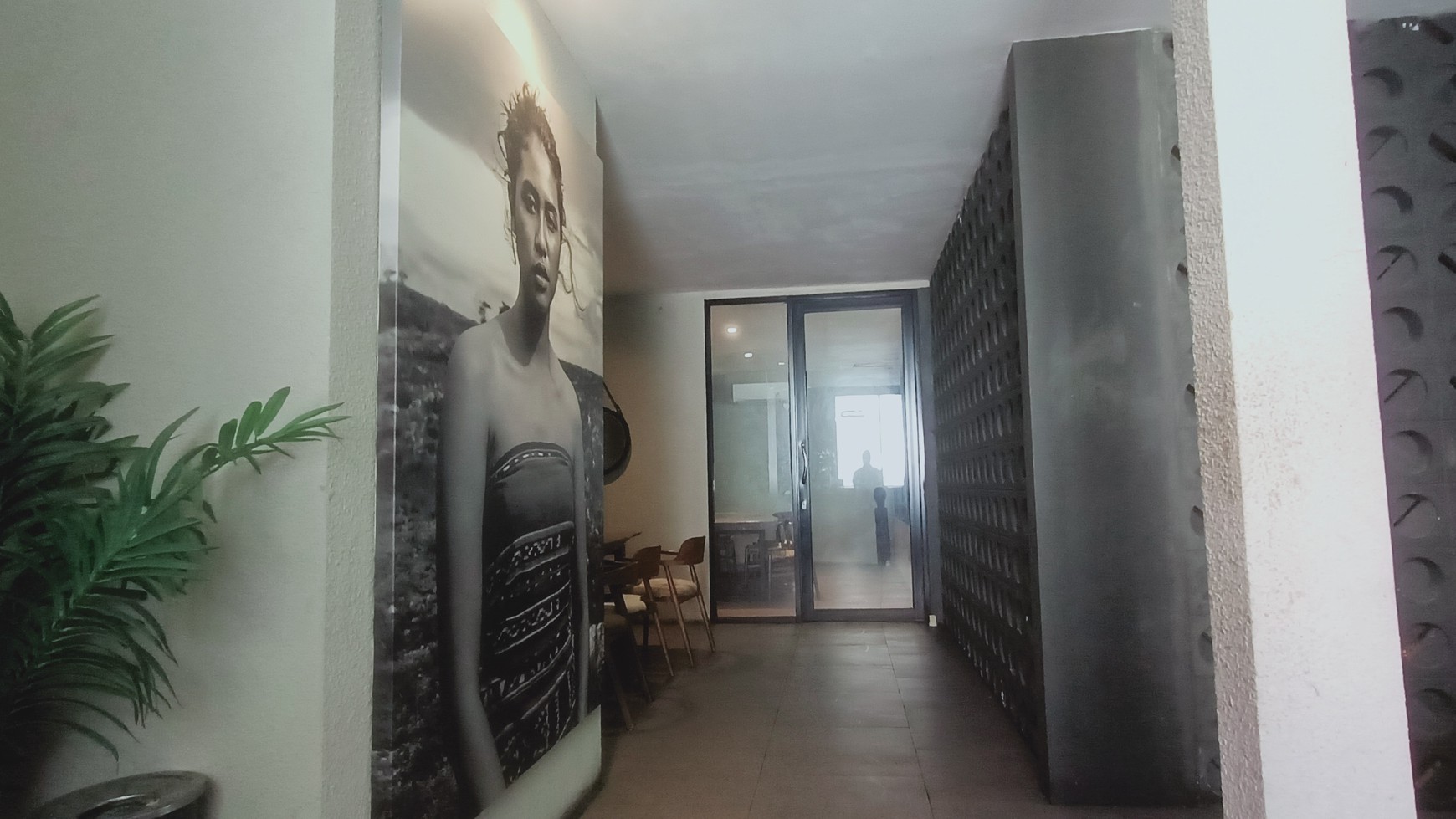 Rumah sewa lokasi Premium di Pinggir Jalan Raya  Daerah Komersial Bintaro Jaya