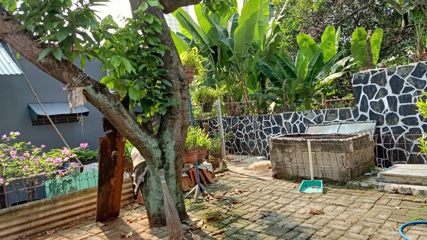 Dijual Cepat Rumah dan kamar kos, Margonda - Depok