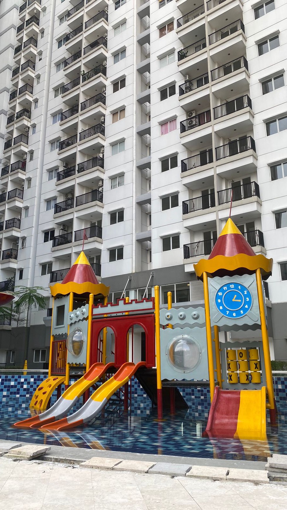 Dijual Apartemen Signature Park Grande 2 di Jakarta Timur 